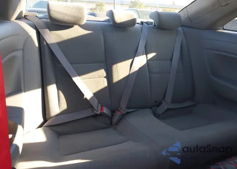 2009 Honda Civic Lx z USA, uszkodzony, nr VIN 2HGFG12629H527979